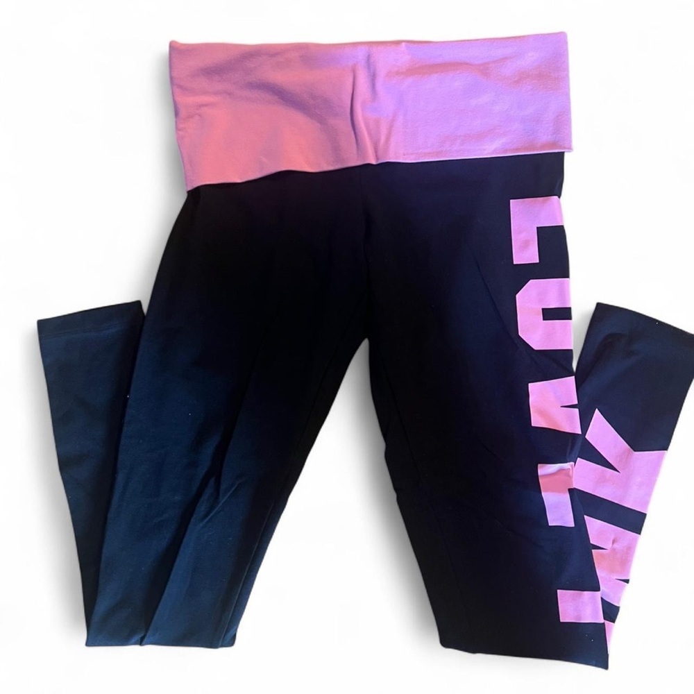 PINK Victoria's Secret Leggings in Pink and Black